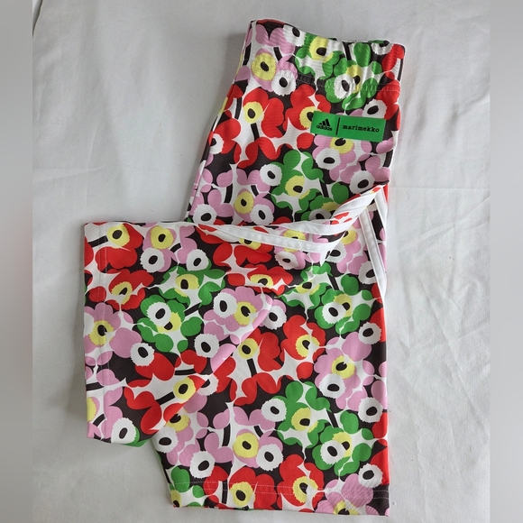 adidas Size S Women's Floral Biker Shorts Design In Colaboration W/ Marimekko - Picture 2 of 7